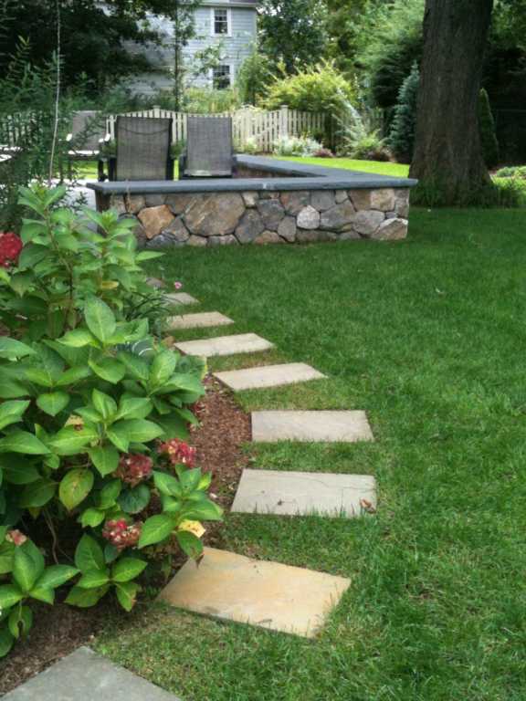 Cut Step Stone Path Through Lawn